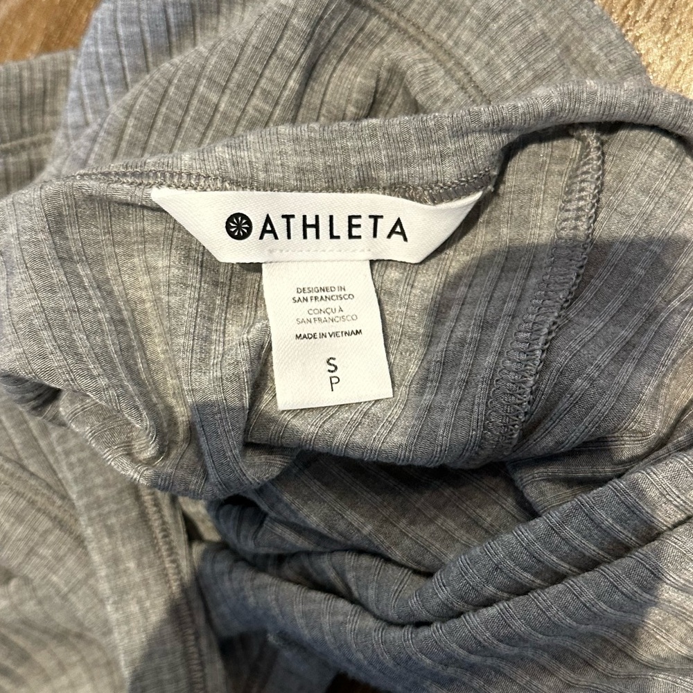 Athleta - Perfect Rib Tank - Picture 4 of 4